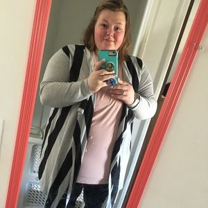 Meet your Posher, Vanessa